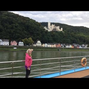 Meet your Posher, Susan